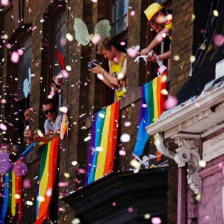 Pride Rainbow Flag 60x90cm|TOY PLAYER|Tigerversand – we reply fast, even faster via WhatsApp! Fastest shipping from our warehouses in Germany and Switzerland.|Gaypride