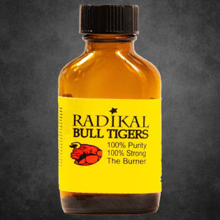 BULLTIGERS 25 ML|BLACK TIGER POPPERS|Tigerversand – we reply fast, even faster via WhatsApp! Fastest shipping from our warehouses in Germany and Switzerland.|Pentylnitrit Poppers