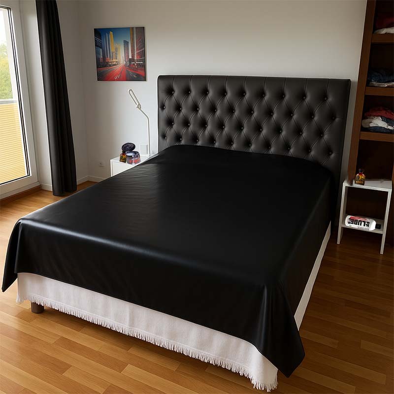 copy of Rude Rider Bedlaken Dik Vinyl Zwart 2,2x2 m|XTRM|TV|Water Player